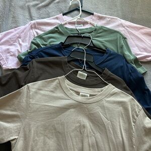 5 plain T-Shirts